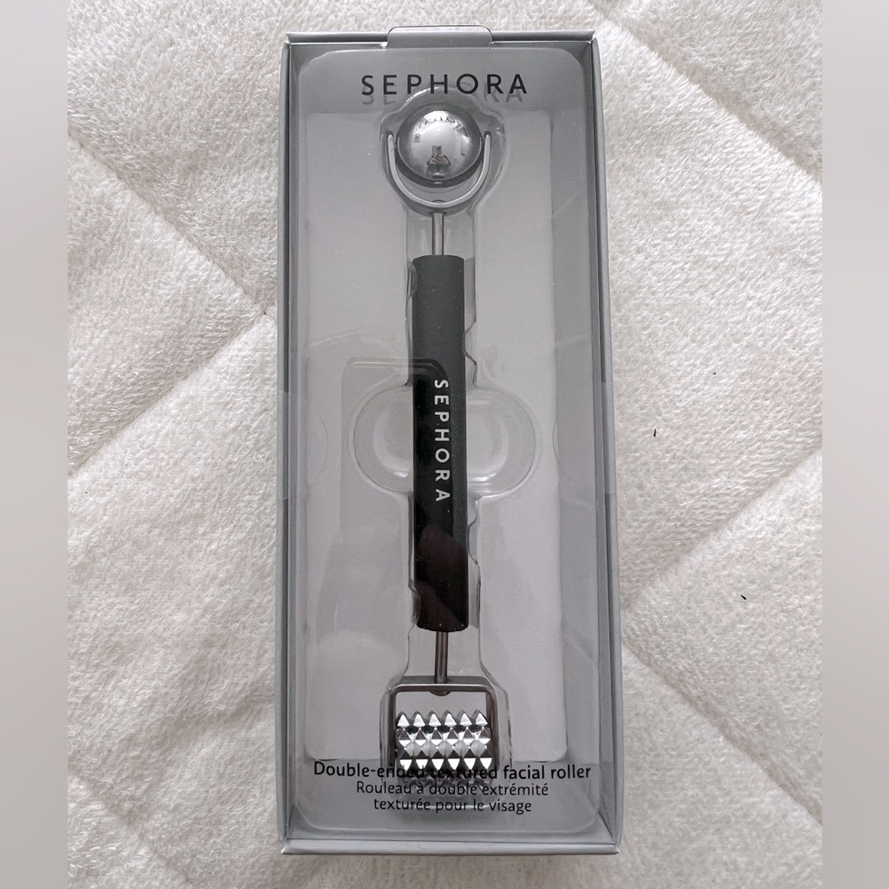 New In Box - Sephora double ended textured facial roller